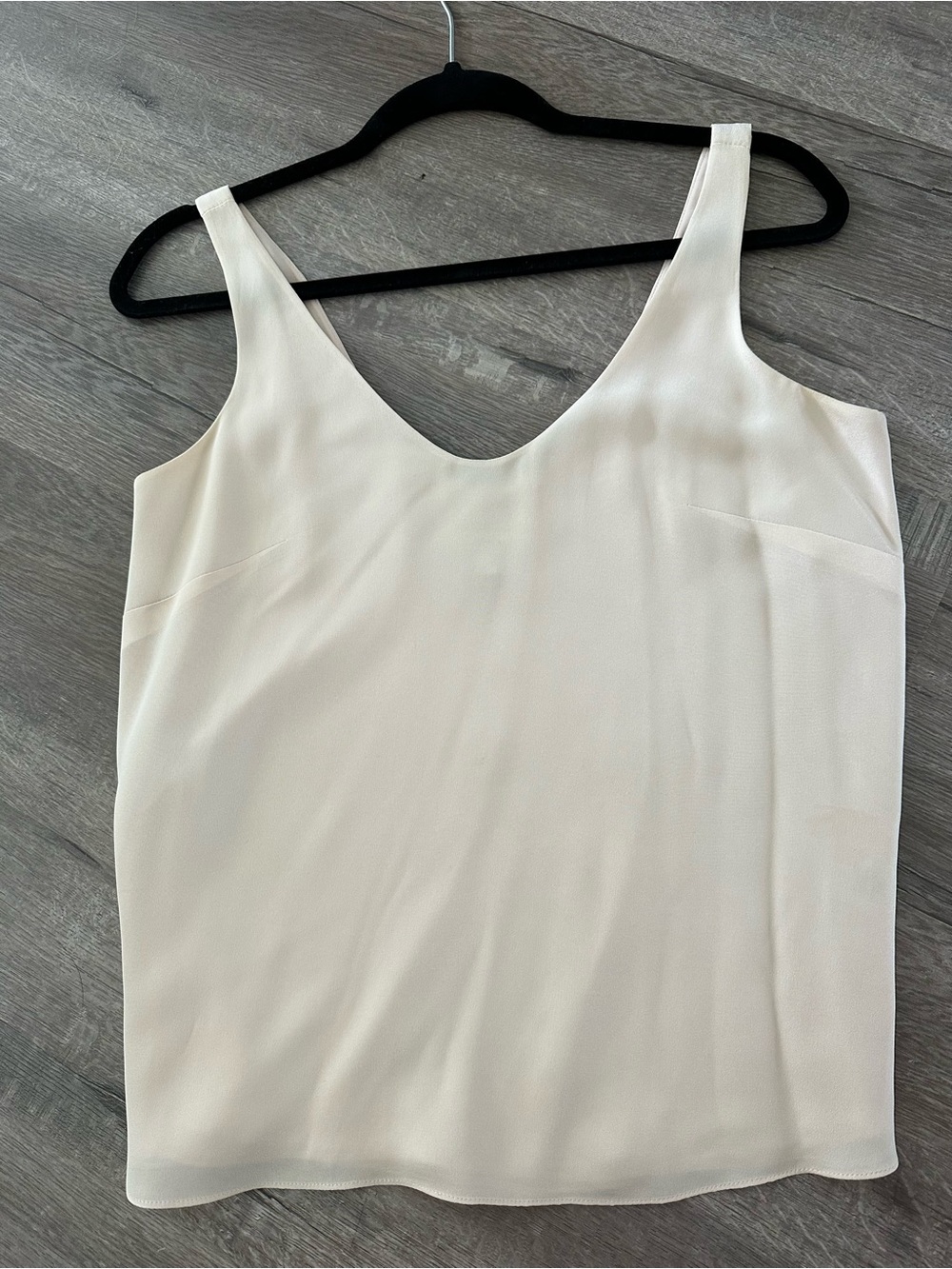 J.Crew Silk Blush V-Neck Sleeveless Tank Top - Picture 3 of 7